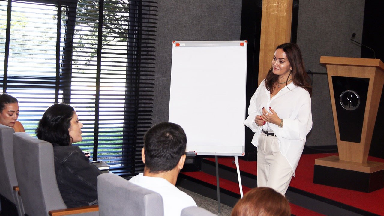 Kütahya OSB’de çalışanlara "ikna ve ifade gücü" eğitimi