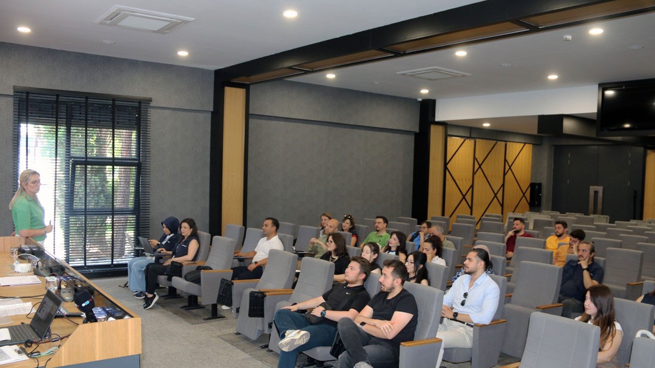 Kütahya OSB’de duygusal zeka eğitimi!