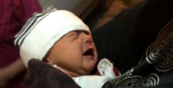 Kütahya'da 10 günlük bebek el çantasıyla terk edildi