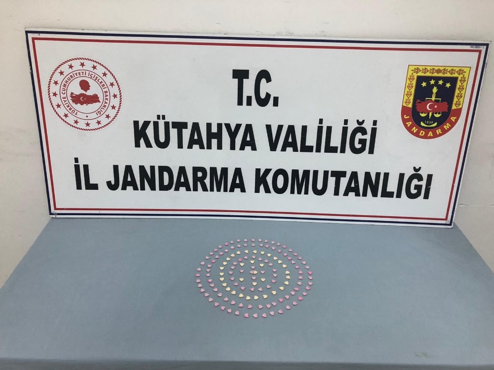 Kütahya’da 162 adet extacy hap ele geçirildi 