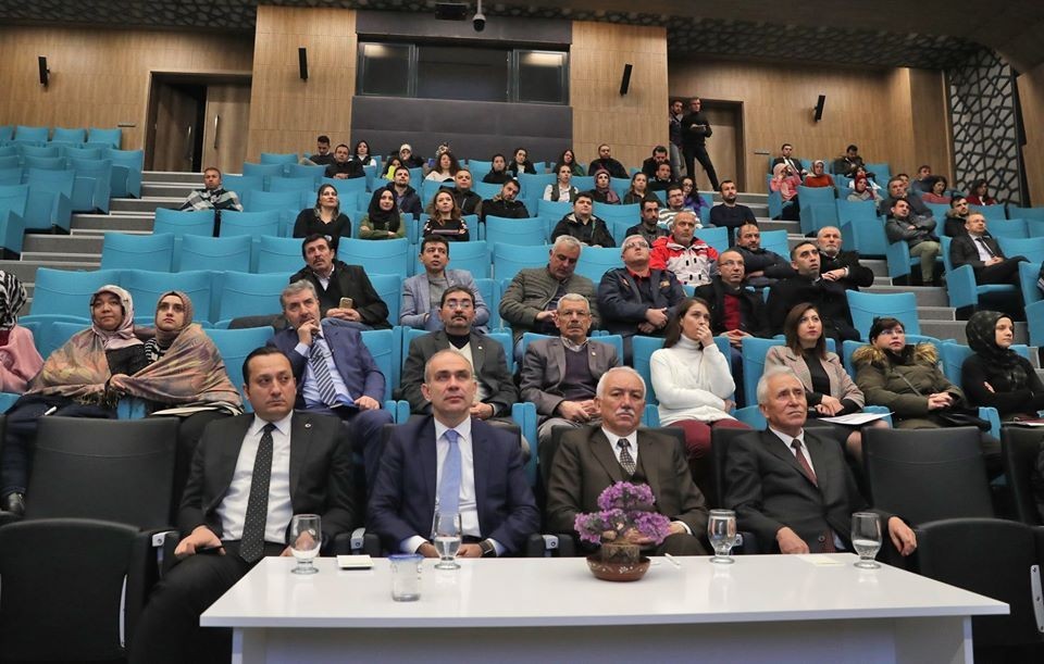 Kütahya’da ’Bağımlılıkla mücadele’ konferansı 