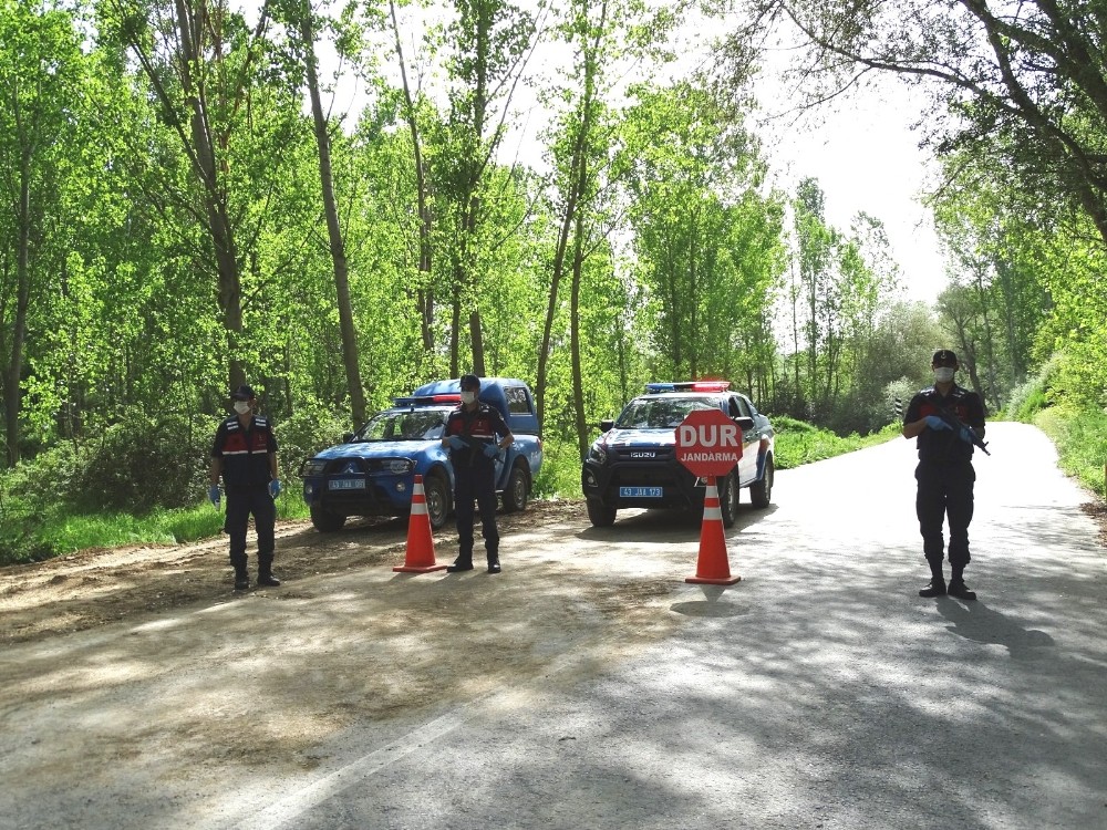 Kütahya’da bir köy daha karantinaya alındı 