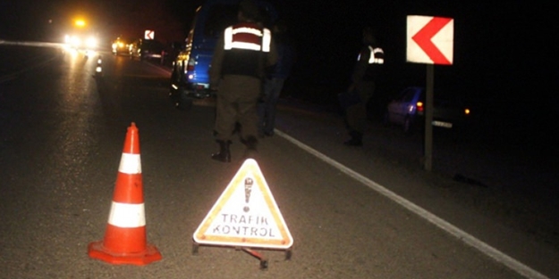 Kütahya’da feci kaza: 2 ölü, 3 yaralı