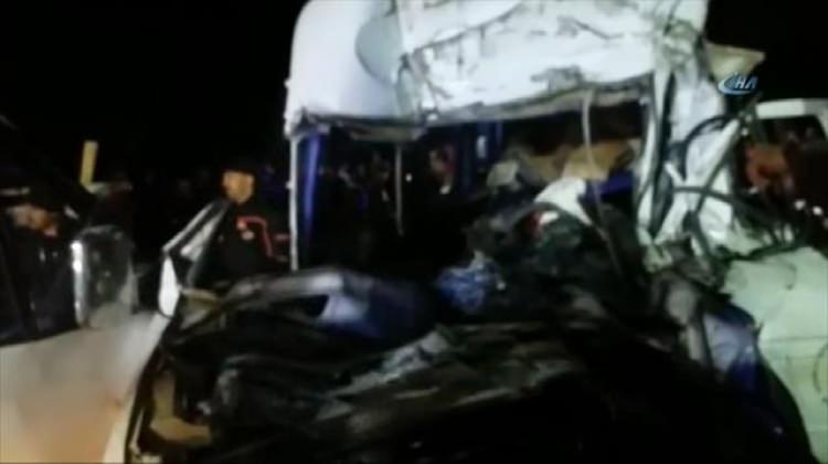 Kütahya'da feci kaza!