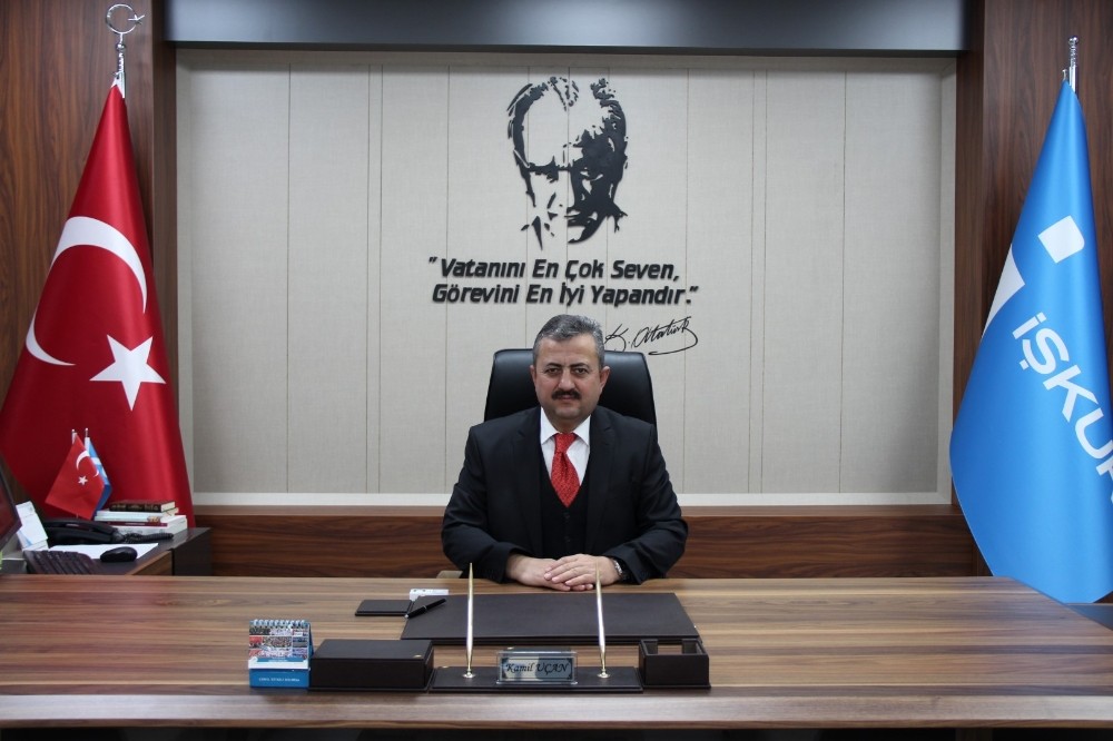 Kütahya’da İŞKUR Sosyal Çalışma Programından 240 üniversite öğrencisi yararlanacak 