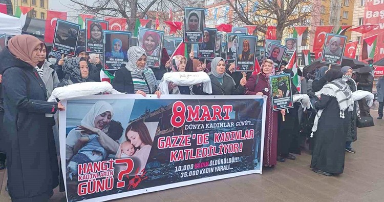 Kütahya’da kadınlar Gazze için yürüdü: Hangi kadınların günü?
