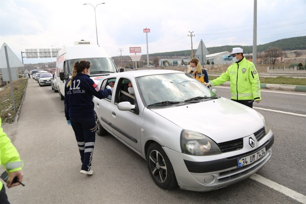 Kütahya’da Konona virüs denetimleri sürüyor 