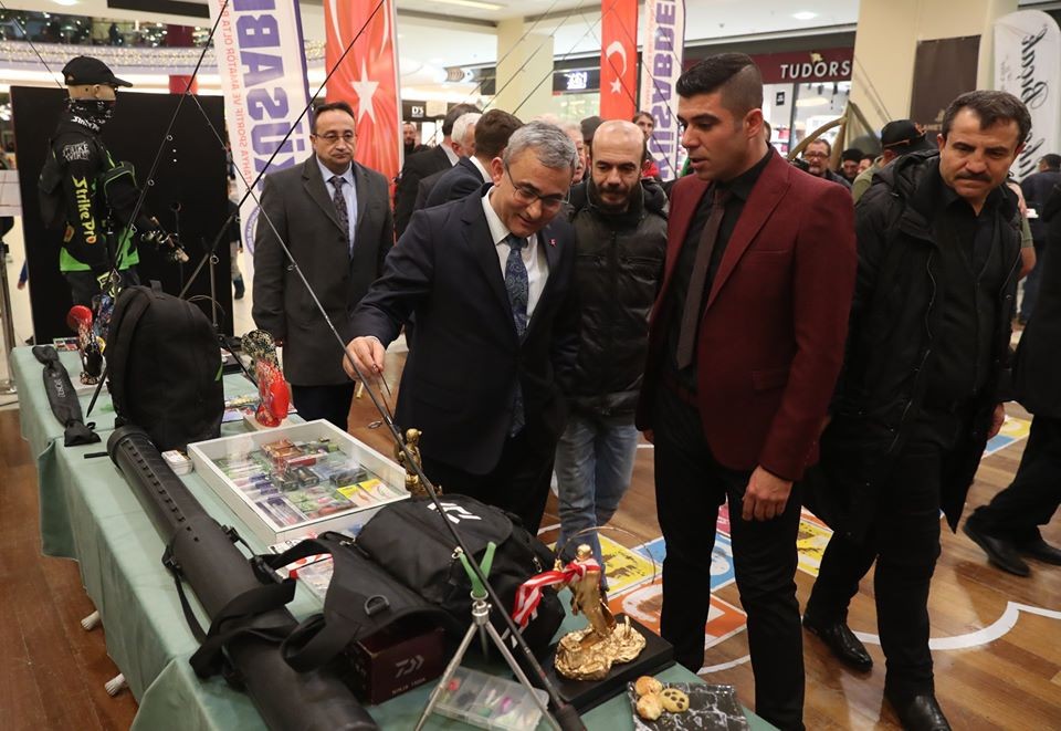 Kütahya’da ’Olta balıkçılığı malzemeleri’ sergisi 