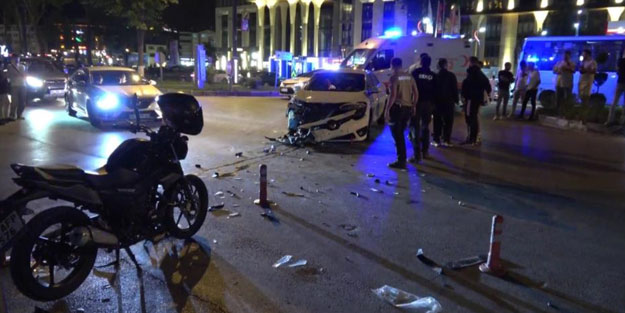 Kütahya'da otomobil ile iki motosiklet çarpıştı: 2 yaralı