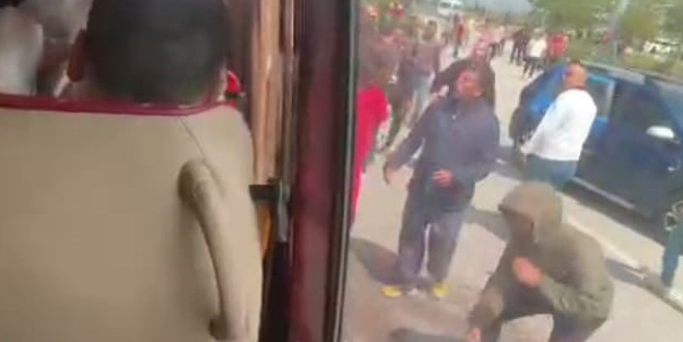 Kütahyalı taraftarlara taşlı sopalı çirkin saldırı