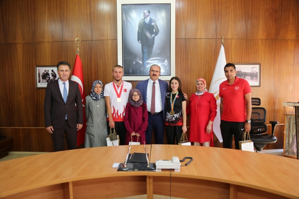 Kütahya’nın Dünya ve Balkan Şampiyonları 