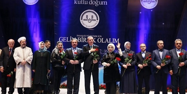  Kutlu Doğum Coşkusu İstanbul'da