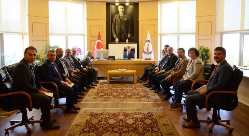 KÜTSO Yönetiminden Rektör ziyaret 