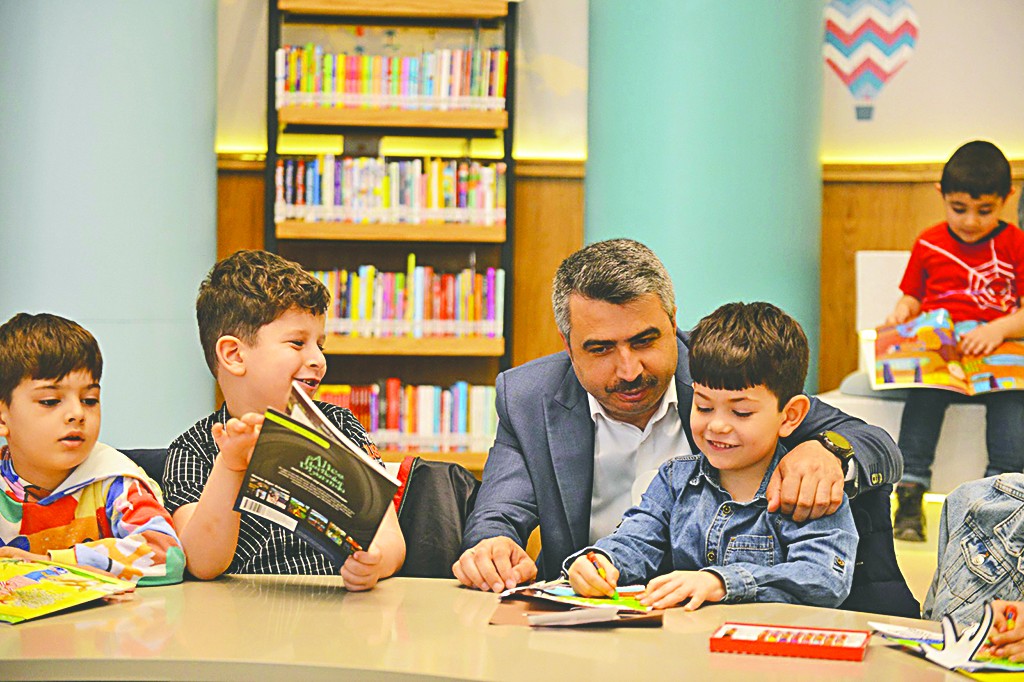 “Kütüphaneler, gençlik merkezleri, spor tesisleri ile Yıldırım kabuğunu kırıyor”