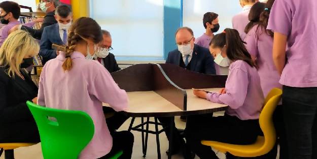 Kütüphanesiz Okul Kalmasın Projesi çalışmaları başladı