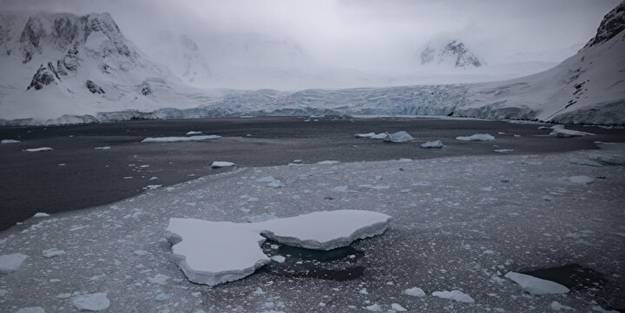 Kutuplarda olağan dışı bir olay! Böyle bir şey tarihte görülmedi