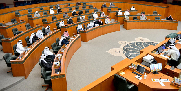 Ülkede parlamento resmen feshedildi! Erken genel seçim yapılacak