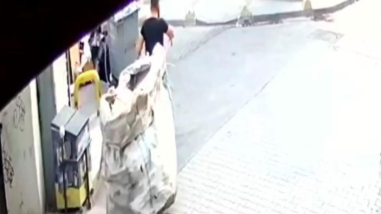 Kuyumcu çalışanından akıl almaz hata! Pırlanta dolu poşeti çöpe attı bakın sonra ne oldu