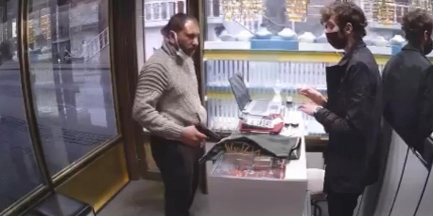 Ava giderken avlandı! İmitasyon altınları alıp kaçtı