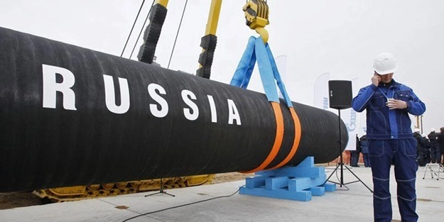 Kuzey Akım 1'in iki hattında basınç düştü