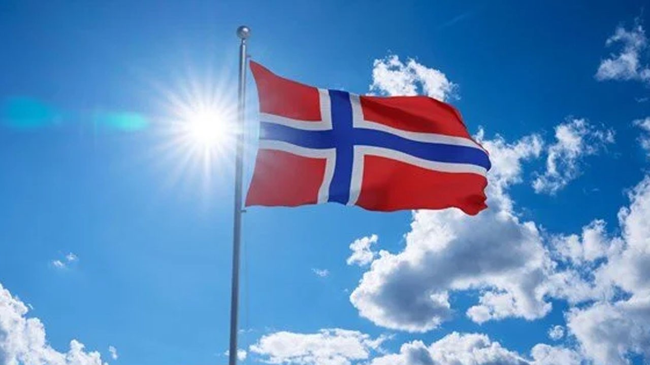 Kuzey Avrupa'da ABD, Norveç'e üç süpersonik bombardıman uçağı konuşlandırdı