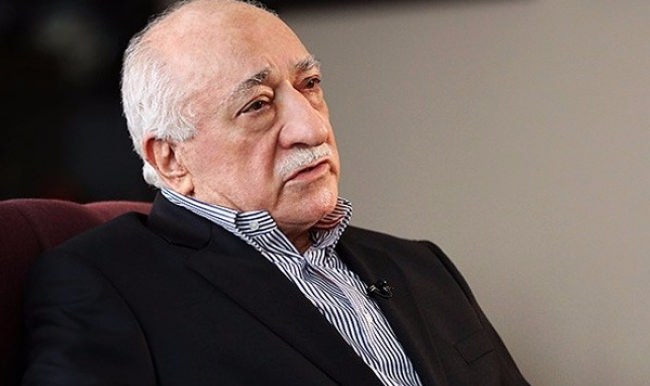 Kuzey Kıbrıs'ta FETÖ belgeleri çöpten çıktı