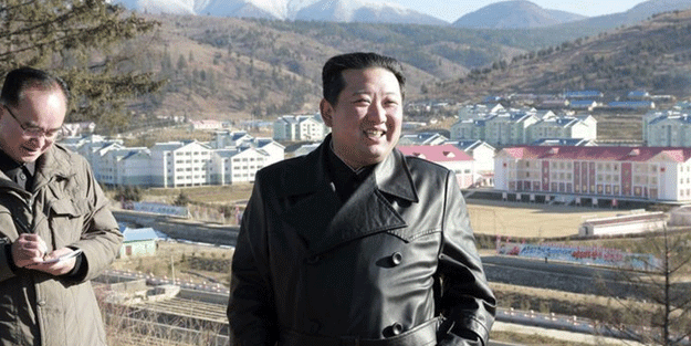 Kuzey Kore'de ilginç yasak! Kim Jong moda haline getirmişti