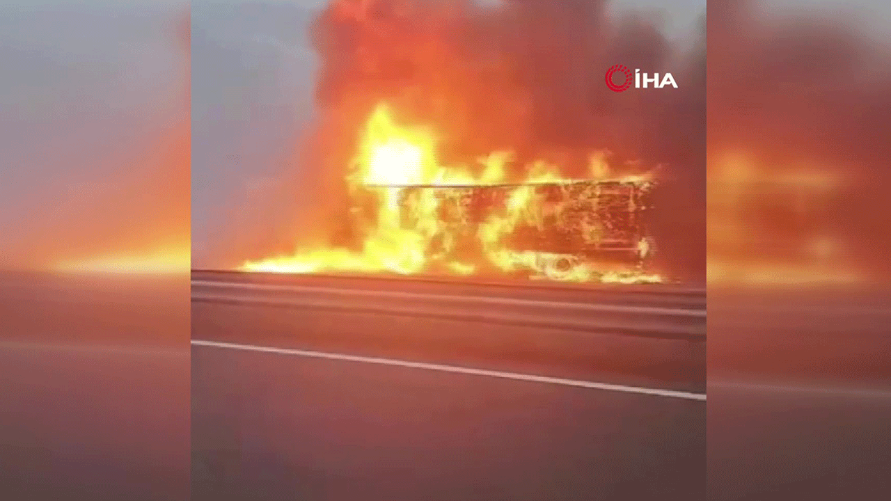 Kuzey Marmara Otoyolu'nda korku dolu anlar! Tır küle döndü