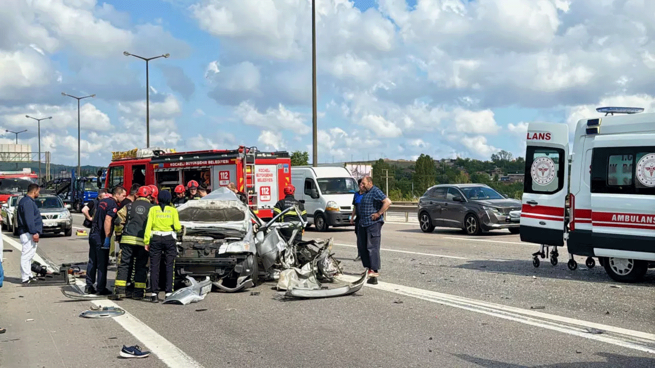 Kuzey Marmara Otoyolu'ndan otomobil şarampole uçtu: Çok sayıda yaralı var!