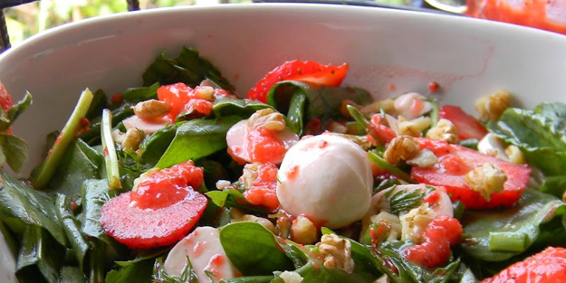 Kuzu kulağı tarifleri: Kuzu kulağı yemeği, salatası, kavurması tarifi! Çilekli, yumurtalı kuzu kulağı denediniz mi?