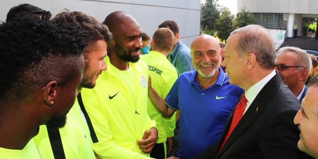 Kweuke, Erdoğan'a Türkçe söz verdi!