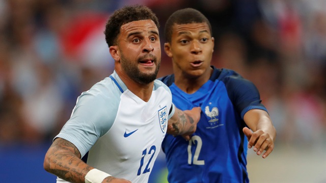 Kyle Walker Manchester City'e transfer oldu
