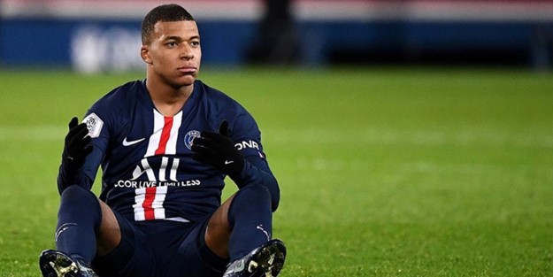 Kylian Mbappe transferinde herkesi ters köşe yaptı! Kimse beklemiyordu