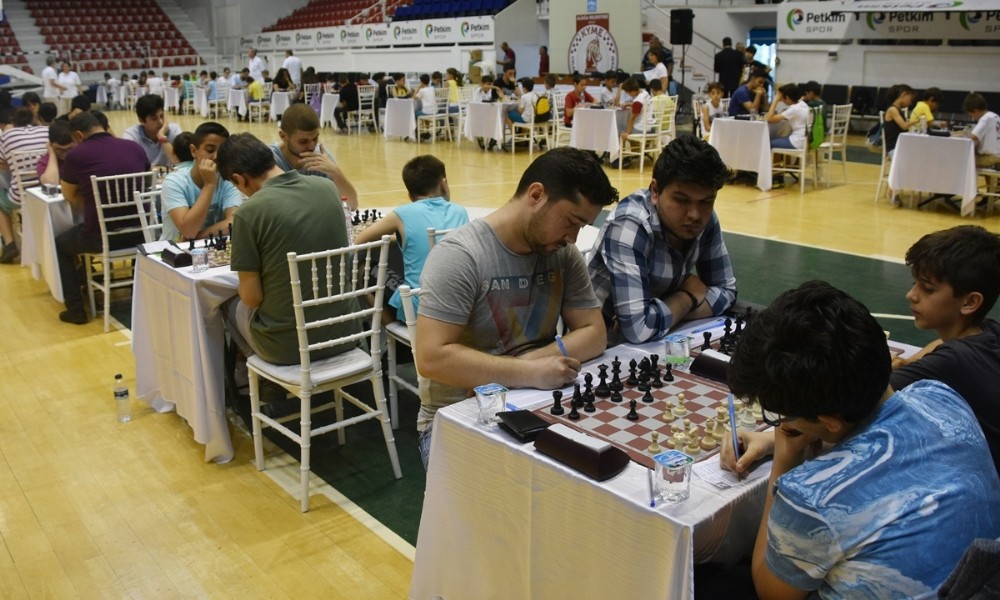 KYME Satranç Turnuvası son buldu 