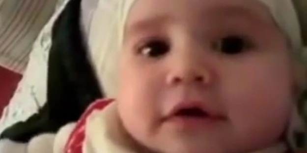 'La ilahe illallah' demeye çalışan bebek - VIDEO