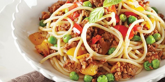 Lahana makarnası nasıl yapılır? Pratik lahana makarnası tarifi ve malzemeleri