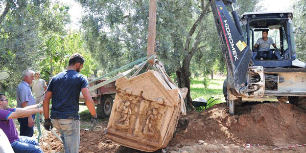 Lahitin içinden çıkan büyük heyecana neden oldu! Ankara’dan uzman ekipler geliyor…