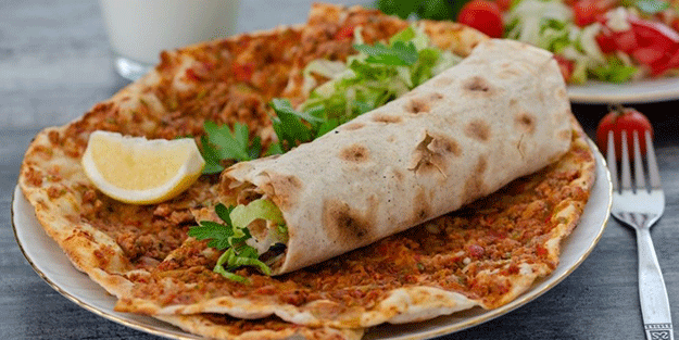 Lahmacunun fiyatını görenler gözlerine inanamadı! 'Yok artık' dedirtti