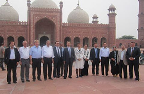 Lahor-İstanbul hattı