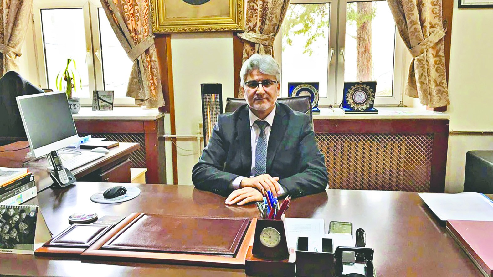 Laikçi azgın azınlık iftiraya doymuyor! Başarılı müdür zilletin hedefinde