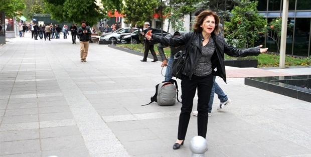 Laiklerin 'Şeriat istemiyoruz' eylemi hüsranla sonuçlandı
