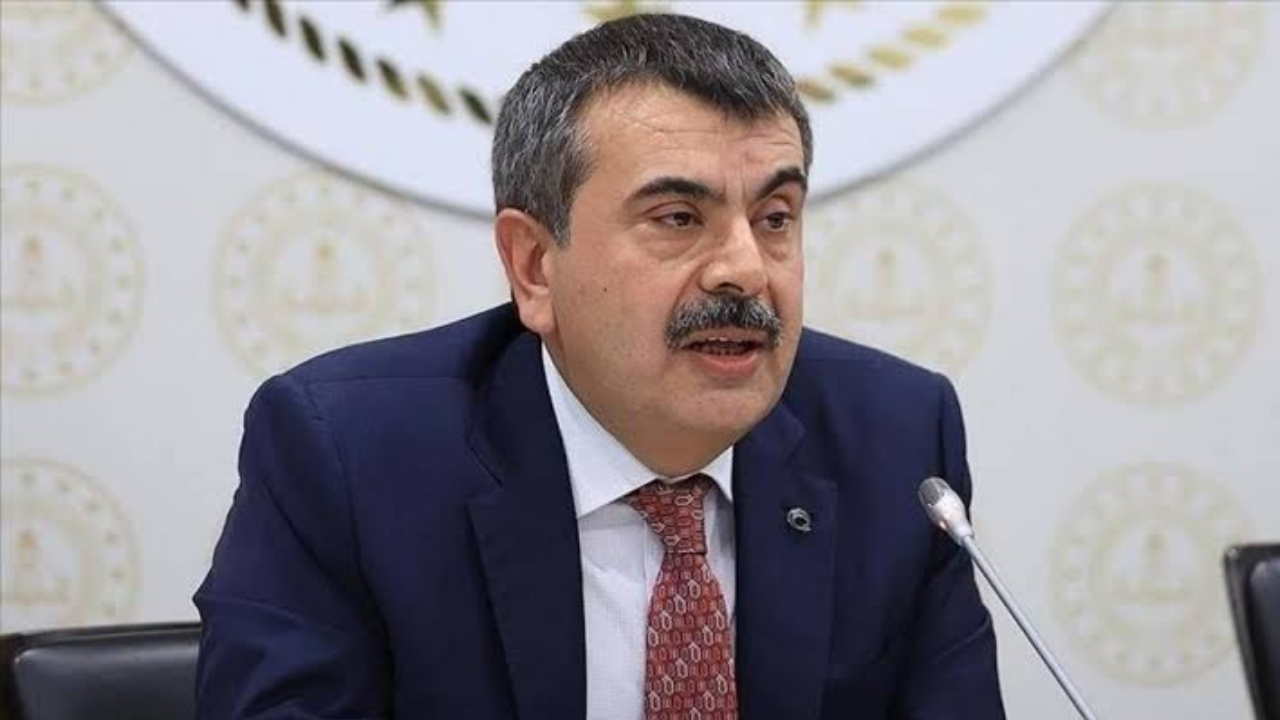 Laiklik ve Atatürkçülük kisvesiyle millî iradeyle savaşıyorlar! İstismarcı CHP