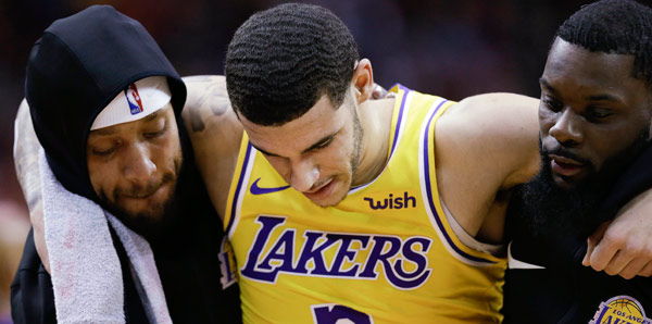 Lakers'ta Lonzo Ball en az bir ay yok