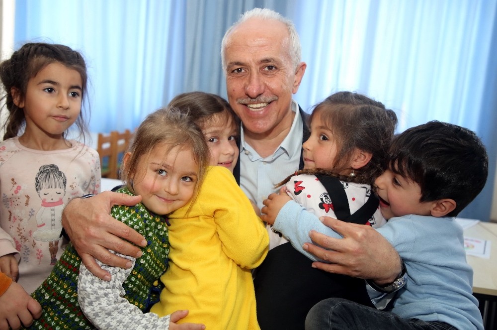 Lalala Dünyası, Akdenizli çocuklarla buluşacak 