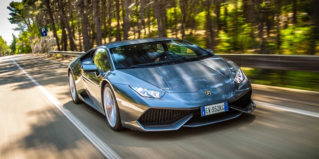Lamborghini Huracan yolda!