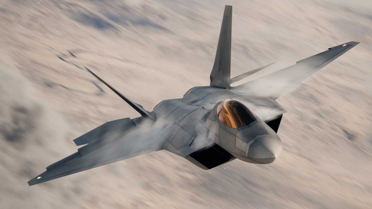 Lamerd Havalimanı vuruldu