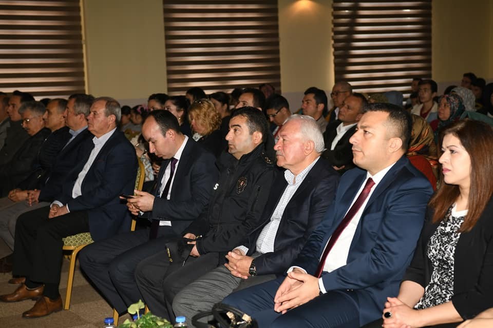 Lapseki’de İstiklal Marşı’nın kabulünün 99. yıl dönümü kutlandı 