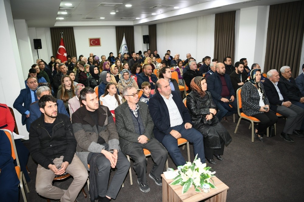Lapseki’de Mehmet Akif Ersoy anıldı 