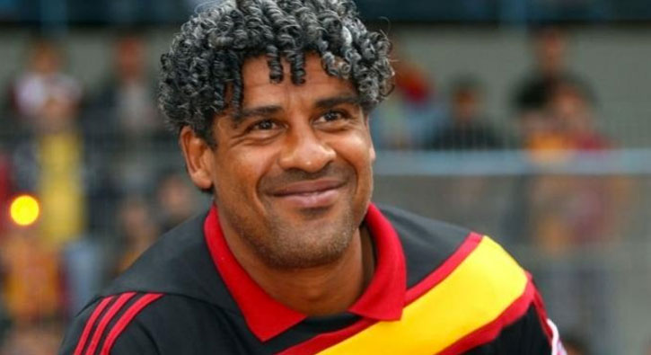 Las Palmas, Rijkaard'ı takımın başına getirecek