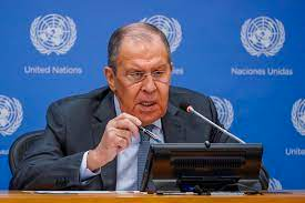 Lavrov aşırı gerildi! O soruya cevabı buz kestirdi